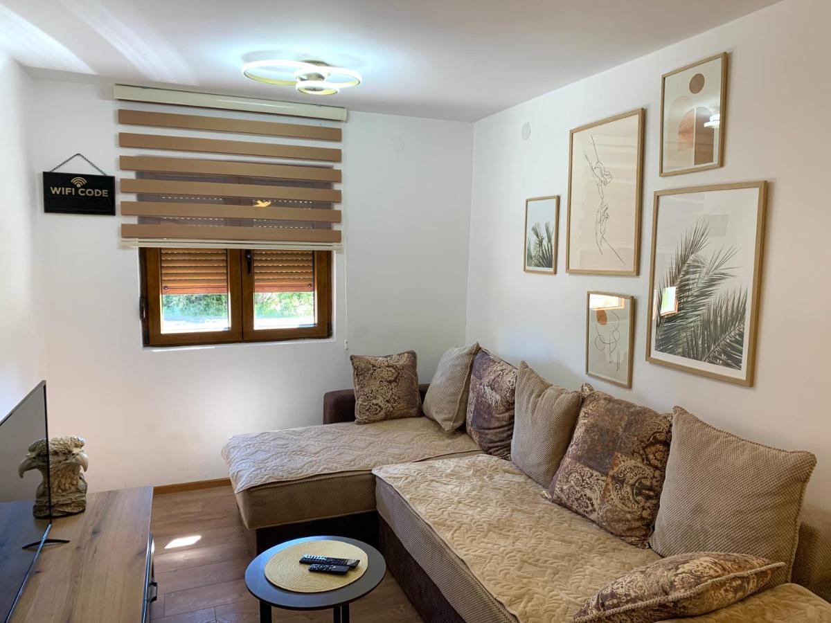 Ferienwohnung Modern In Center Žabljak Exterior foto